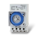 Timer analogico temporizzatore luci 24 ore da quadro elettrico su guida din