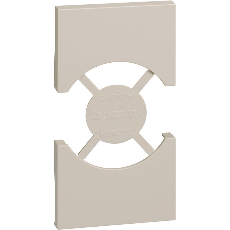 Bticino Living Now Cover Per Prese Shuko Colore Sabbia KM03